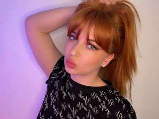 REDPASSION amateur webcam photo