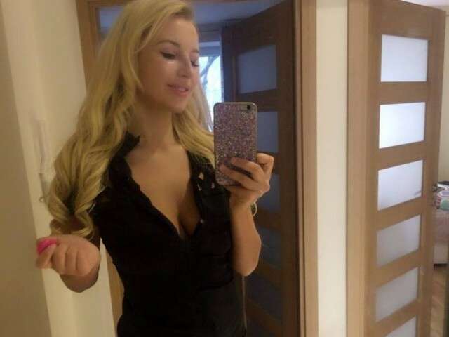 BRITTANYHOTT free sexy photo