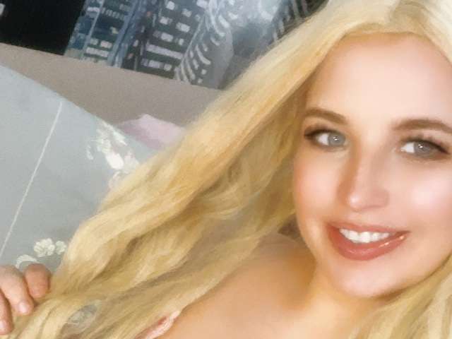 BRITTANYHOTT free sexy photo