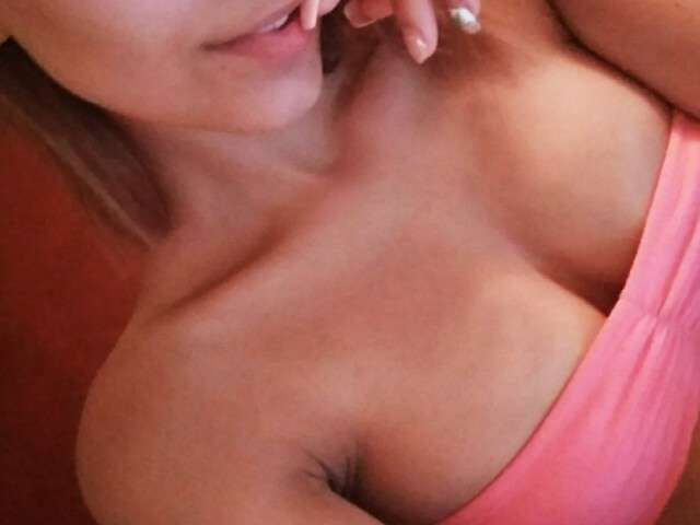 EXOTICAMAYA free sexy photo