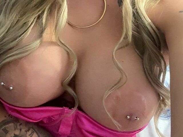 NICOL2NAYA free hard sexy photo