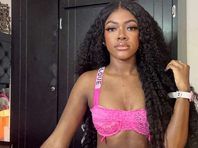 EBONYJOLLY free sexy photo