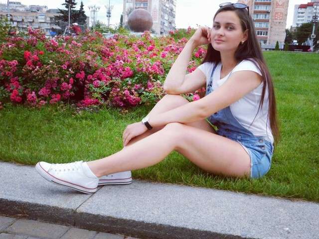 LOVELYANA free sexy photo