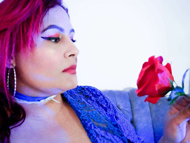 AMARACLEMENT free sexy photo