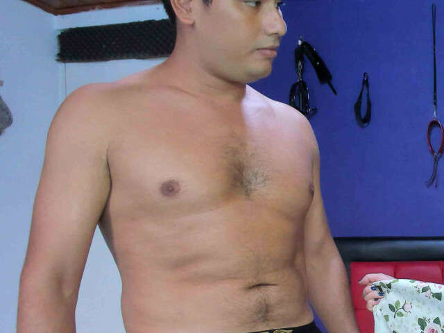 SWEETLATIN free hard sexy photo
