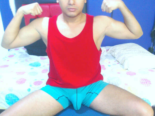 SWEETLATIN free sexy photo