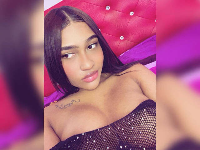 PETITE4UXXX free sexy photo