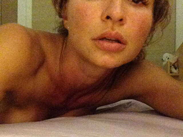 ELLENIKAFUN free hard sexy photo