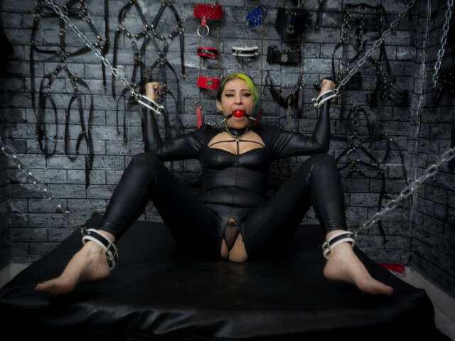 PANDORANEZ free hard sexy photo