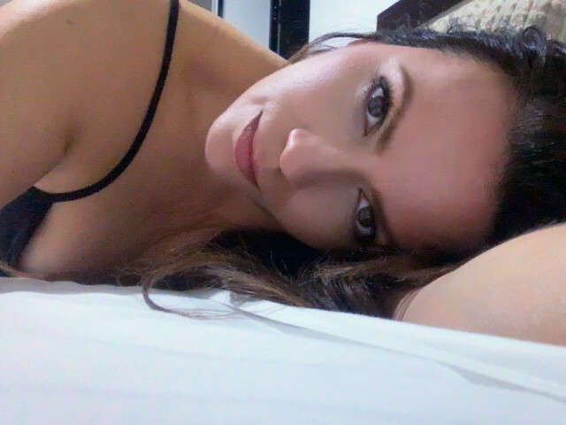LINDA334 free hard sexy photo
