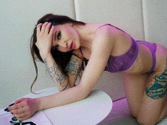 SWEETLASSIE free sexy photo