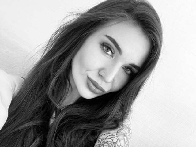 SWEETLASSIE free sexy photo