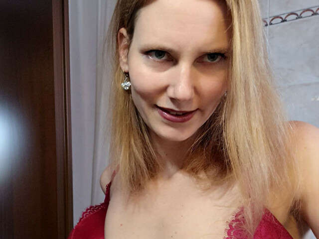 WENDYWILD free sexy photo