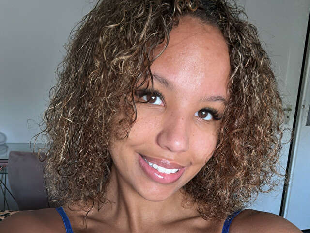 ROMYINDY free sexy photo