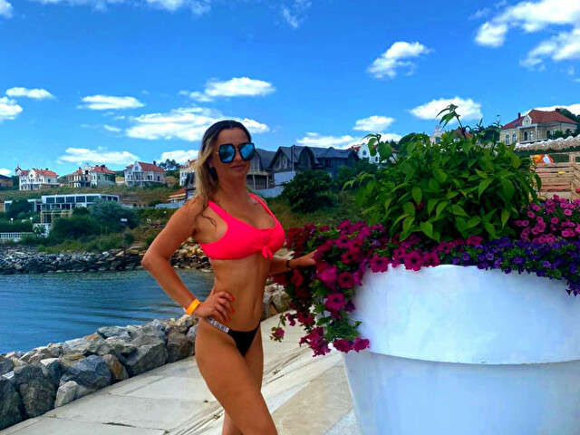MILENAXXX free sexy photo