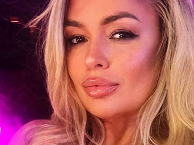 MILENAXXX free sexy photo