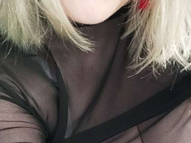 8USTYJ0ELLE free sexy photo