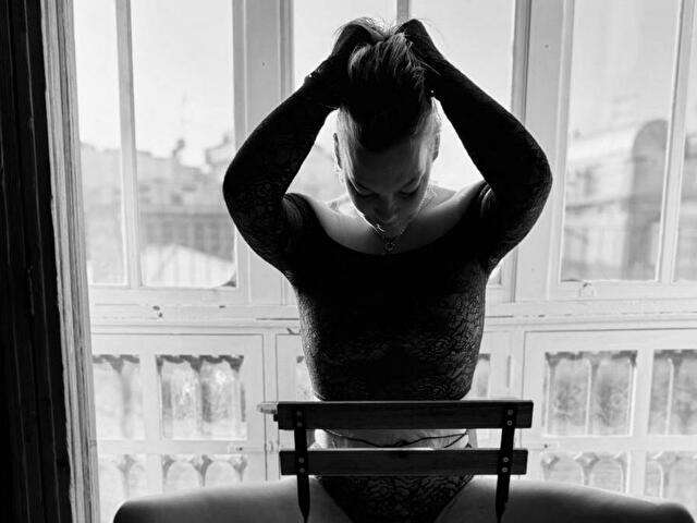 CYBERCHICKIE free sexy photo