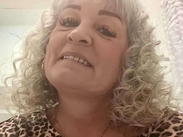 GRANDMILF free sexy photo