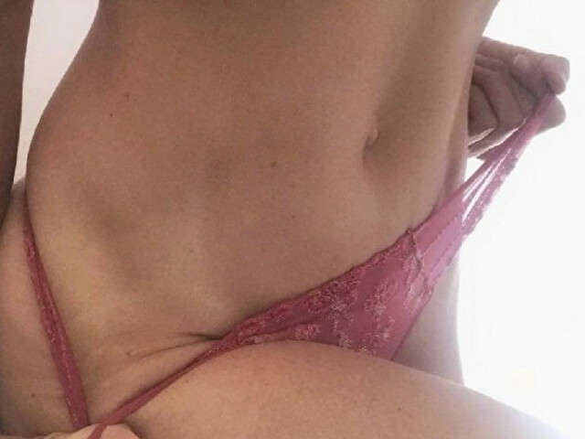 LOUM23 free hard sexy photo