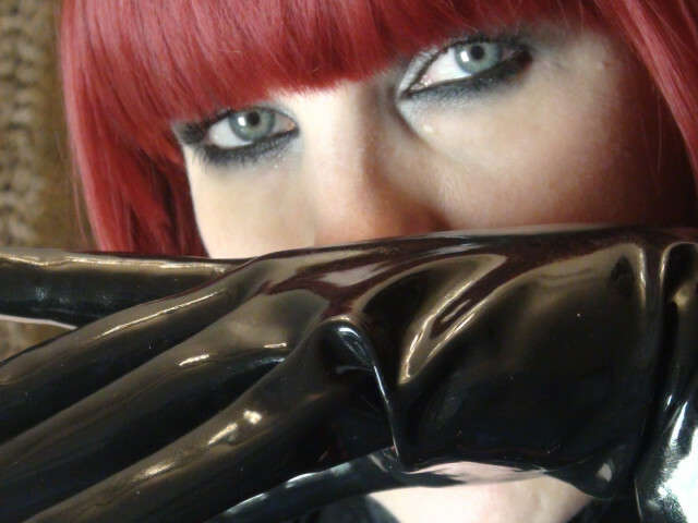 MISTRESSVIV free sexy photo
