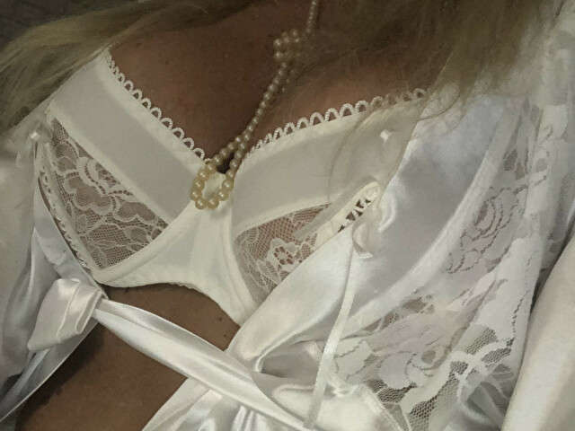 MILFYSWORLD free sexy photo