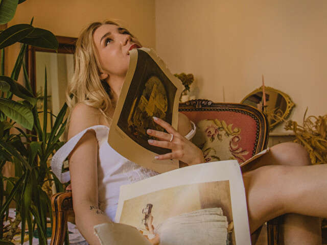 JUICYCHERRY free sexy photo