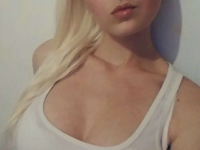 ANNALYSSA free sexy photo