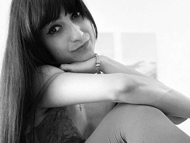 ALLEXXXS free sexy photo