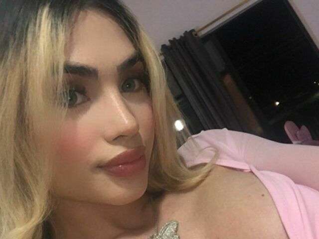 SARAHH free sexy photo