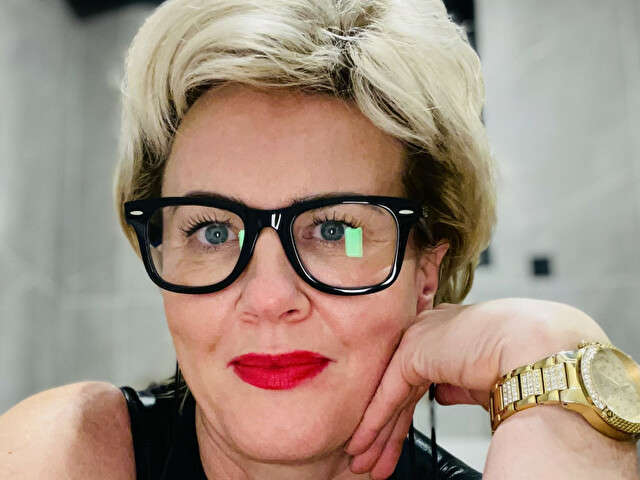 ADELEMILF free sexy photo