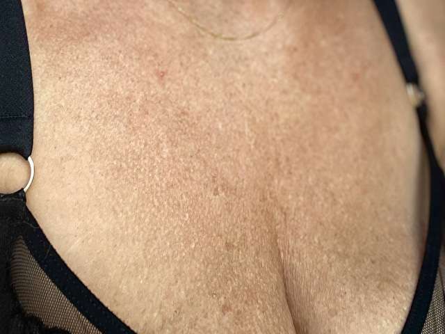 ADELEMILF free sexy photo