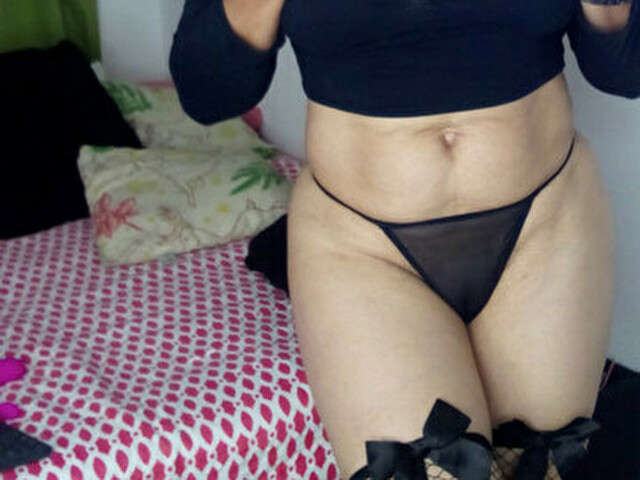 ROXANESALAS free sexy photo