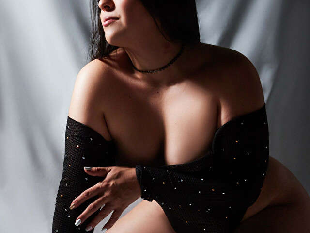 LUCYSWORLD free sexy photo