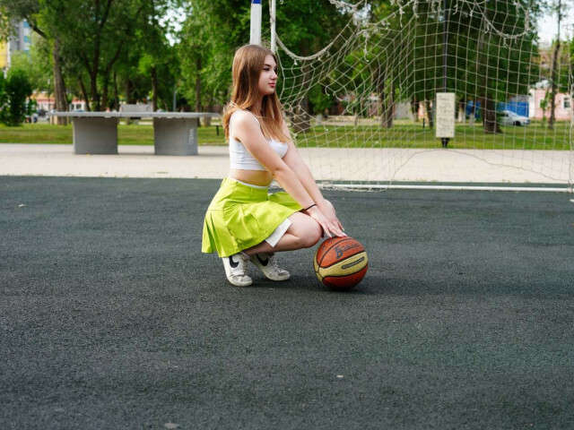 YOURRAYYY free sexy photo
