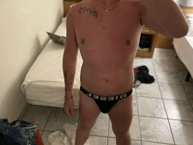 JEFFBOY1994 free sexy photo
