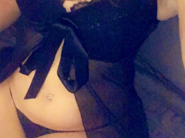 EVACAMX free sexy photo
