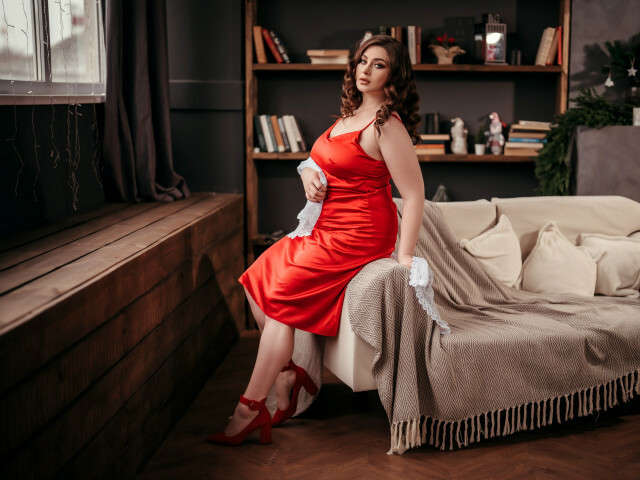 SENSITIVEEE free sexy photo