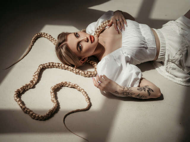 GOGENTLE free sexy photo