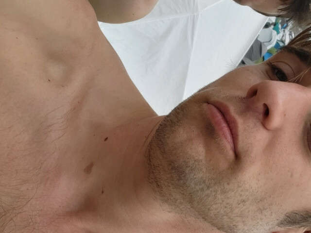 CUMSLUTBOY free sexy photo
