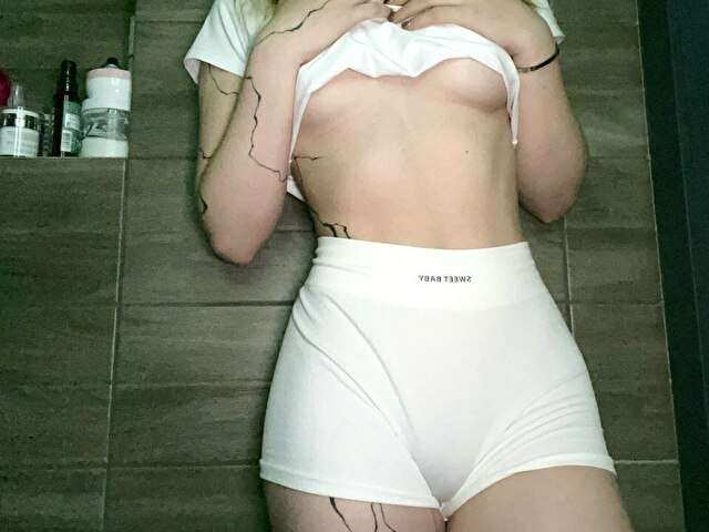 DEARPRINCESS free sexy photo