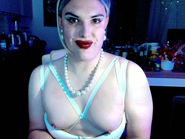 SARINAWILL free hard sexy photo