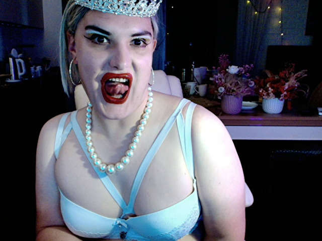 SARINAWILL free sexy photo