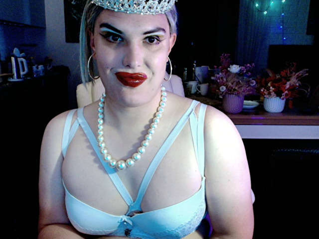 SARINAWILL free sexy photo