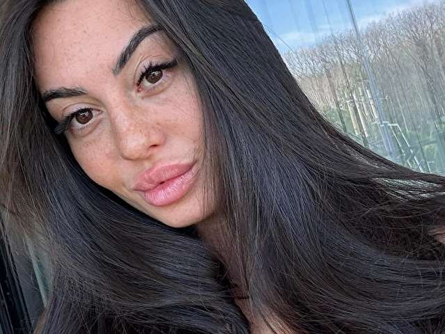 ALICEXSQUIRT free sexy photo