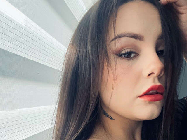 KENDALDEAR free sexy photo