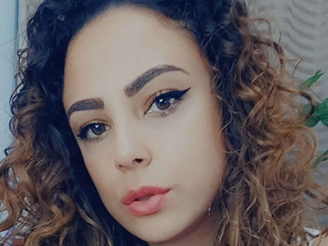 CURLYPRETTY free hard sexy photo