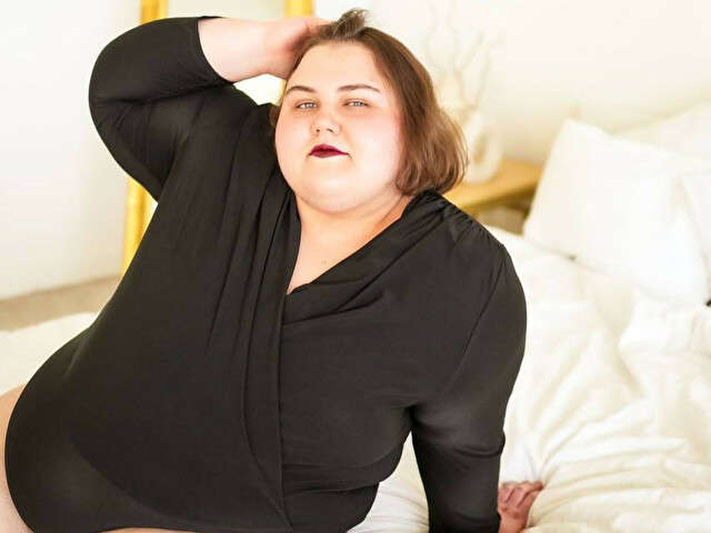 JANIEBBW free sexy photo