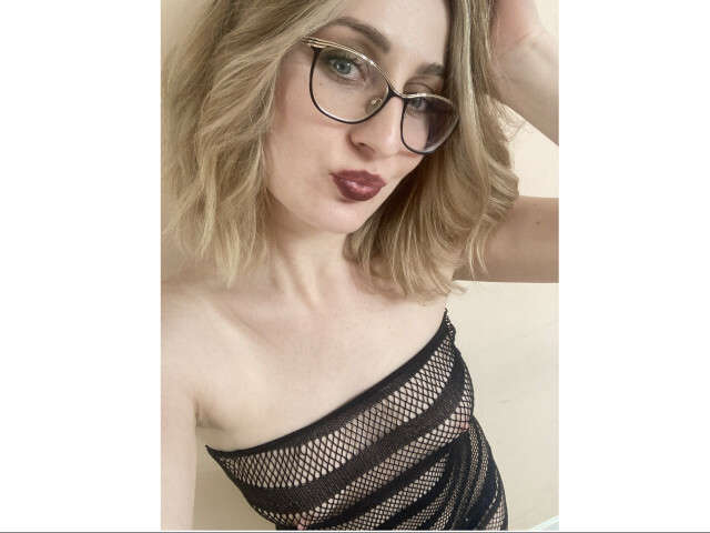 CHRISTINA4U free sexy photo