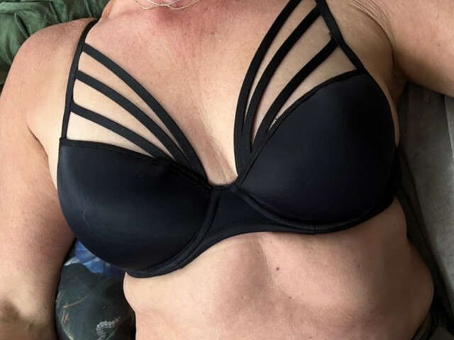 TIRZA1 free sexy photo